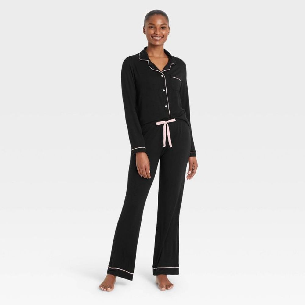 NWT Women's Beautifully Soft Long Sleeve Notch Collar Top and Pants Pajama Set